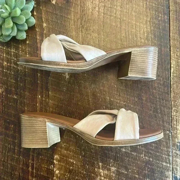 Cristina Francini | Leather Twist Block Heel Slip on Sandal - Picture 4 of 7